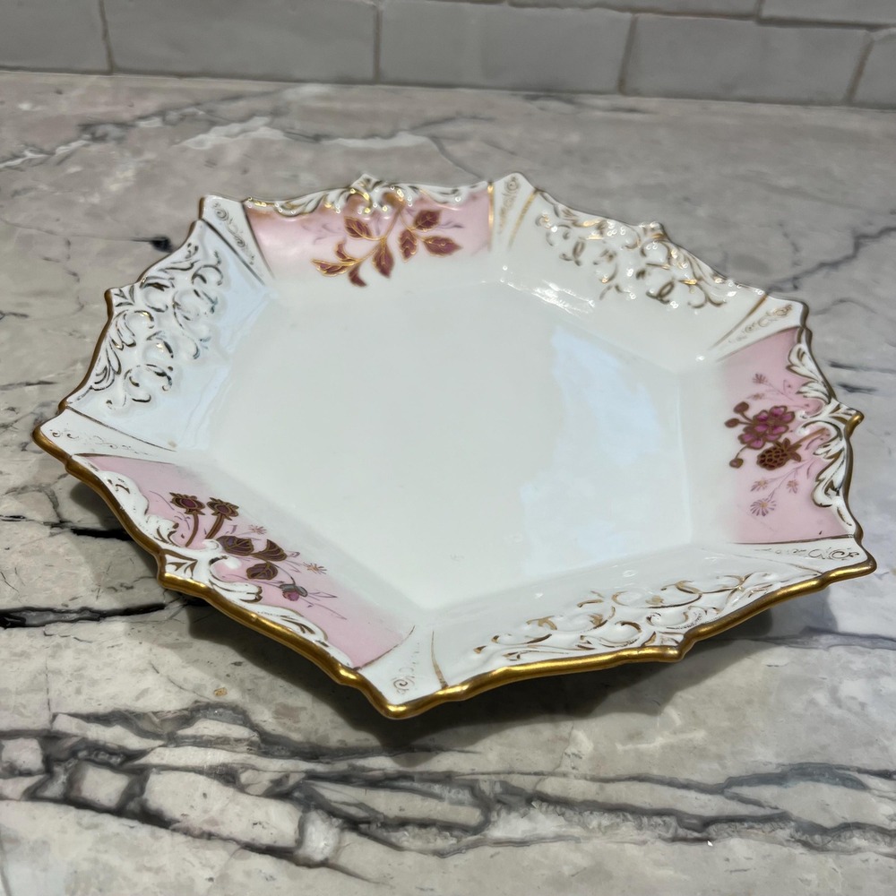 Antique Wilhelm Graef‎ handpainted plate